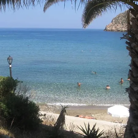 3 Min From The Beach-white&blue House In Lejlighed *